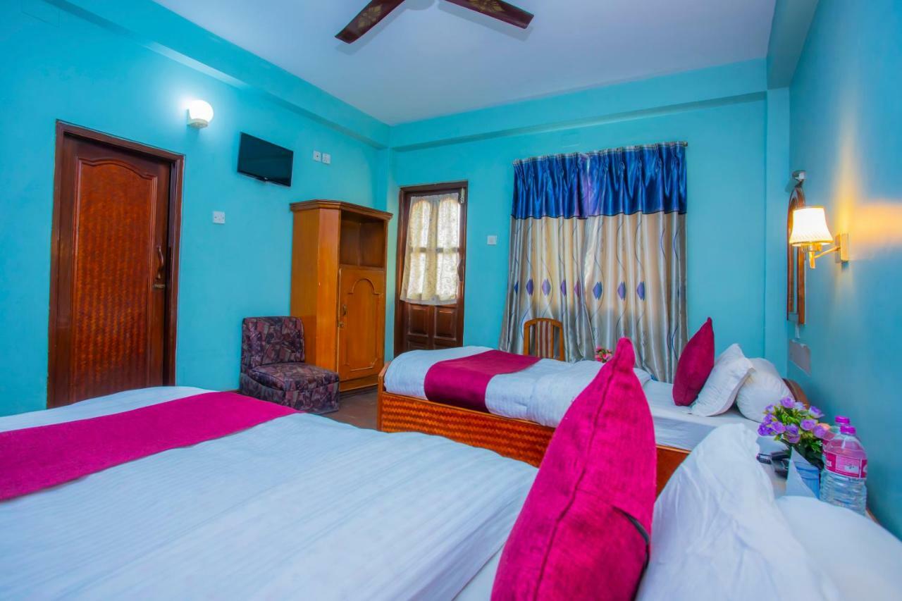 Spot On 445 New Hotel Natureland Pokhara Exterior foto