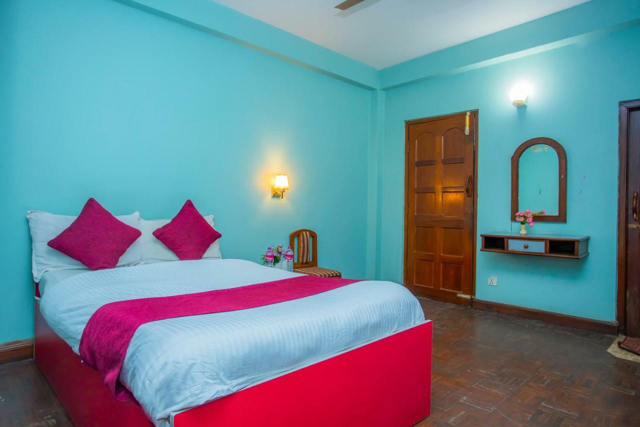 Spot On 445 New Hotel Natureland Pokhara Exterior foto