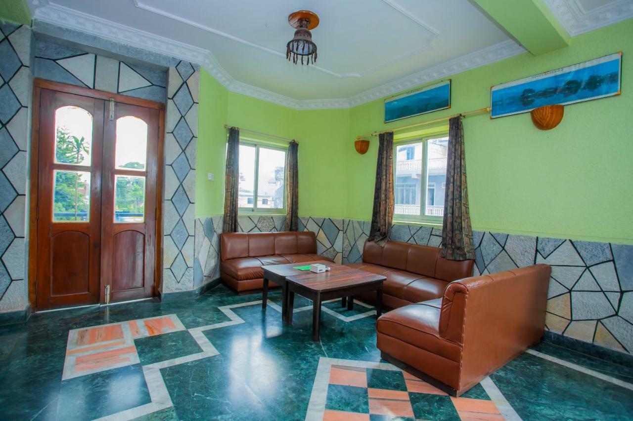 Spot On 445 New Hotel Natureland Pokhara Exterior foto