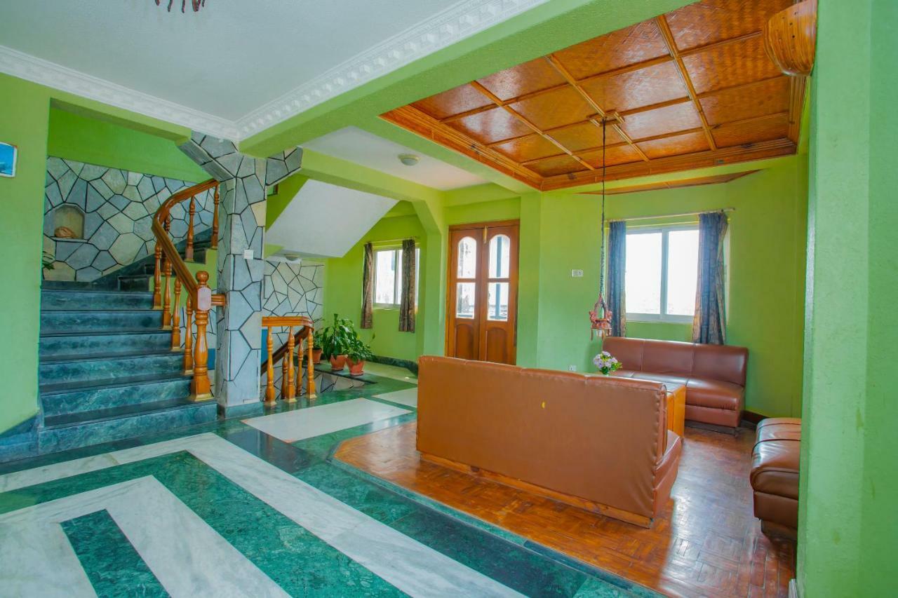 Spot On 445 New Hotel Natureland Pokhara Exterior foto